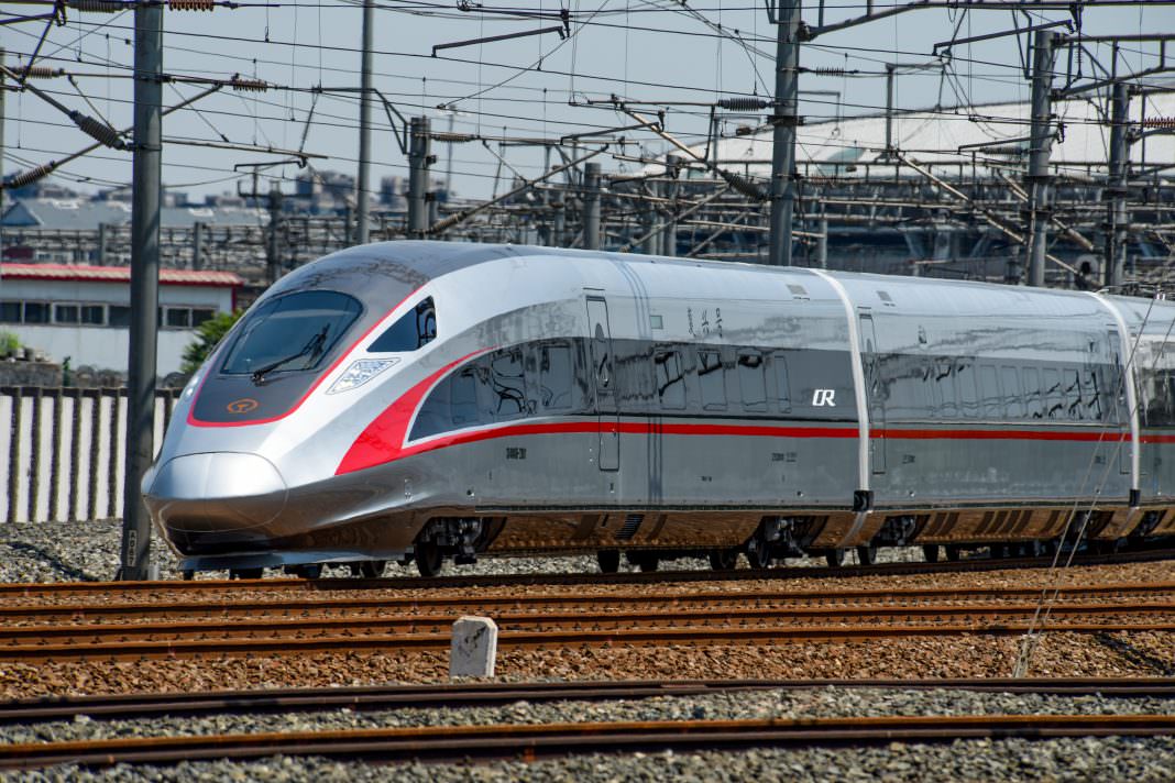 Fuxing highspeed trains prepare for official launch between Beijing and Shanghai next month