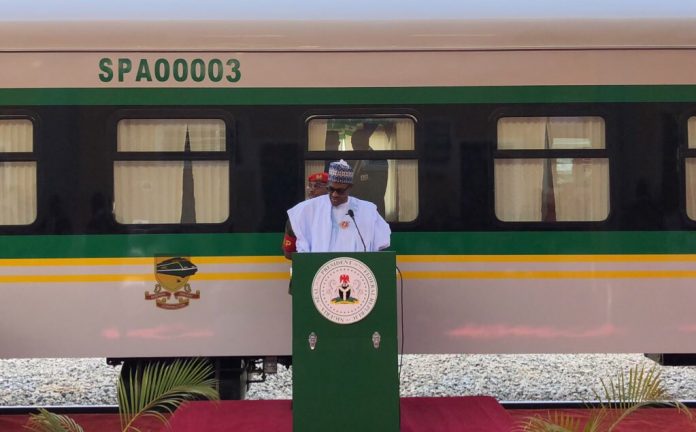 President Buhari commissions the new rolling stock. Photo: The Nigerian Government.