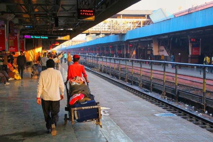 Jaipur Junction railway station. Photo: Don Mammoser / Shutterstock.com.