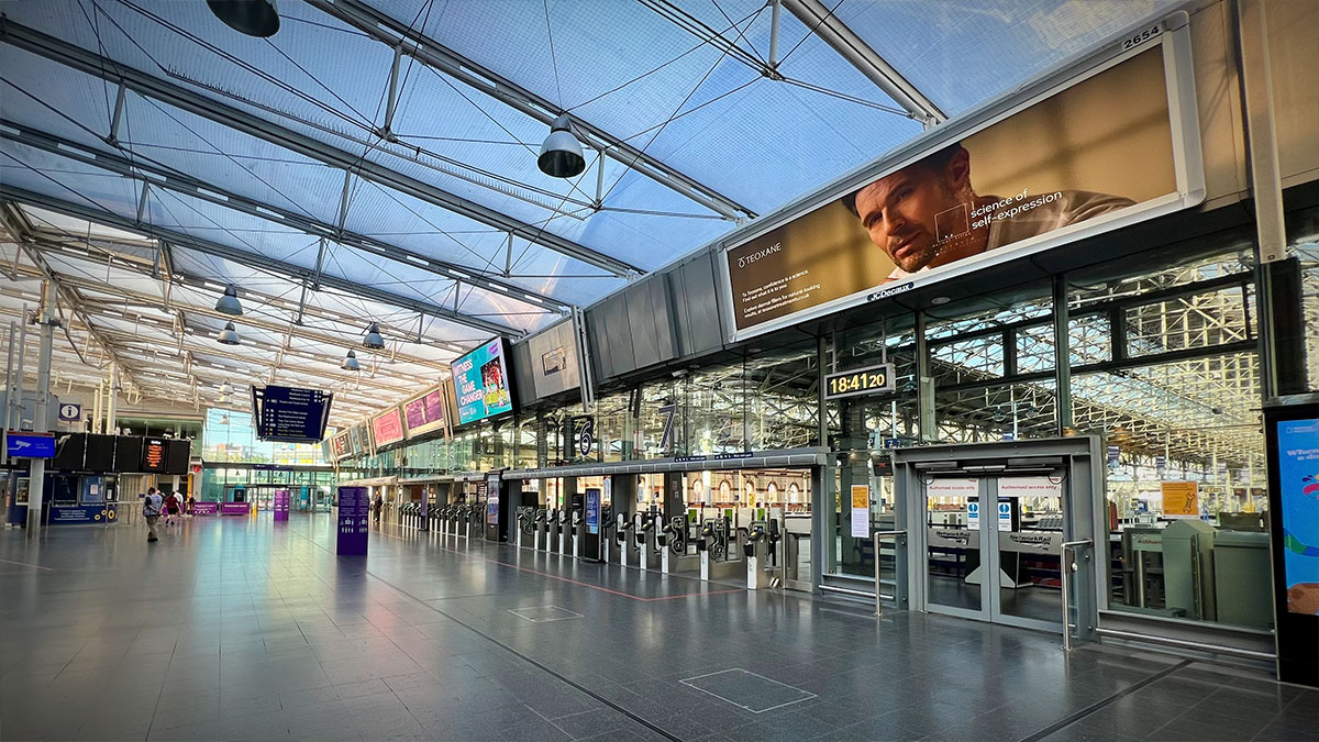 Severely limited trains at Manchester Piccadilly during RMT strike ...