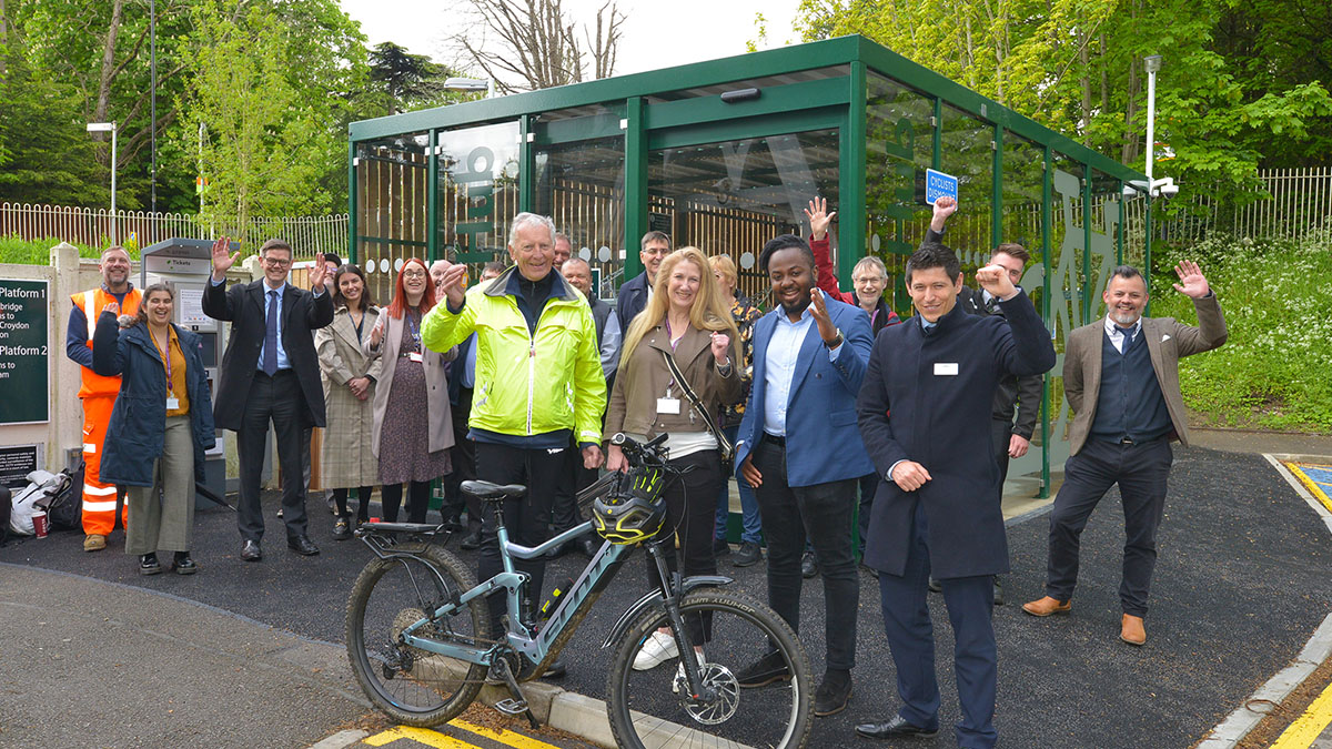 urban train cycle