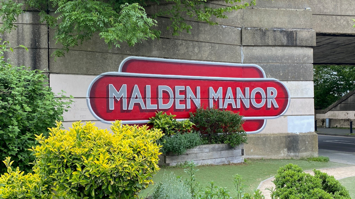 SWR gives 85yearold Malden Manor station major refurbishment Rail UK