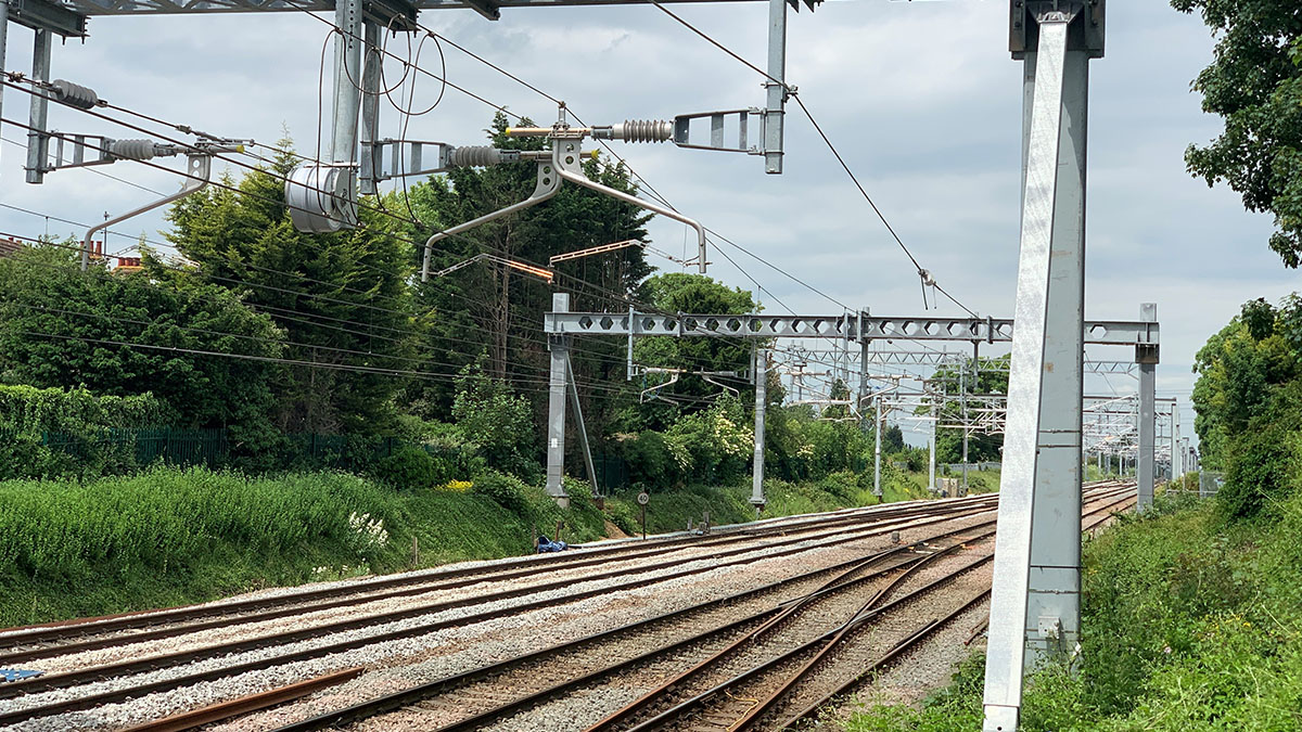 Significant upgrades on the Midland Main Line this weekend – passengers urged to plan ahead