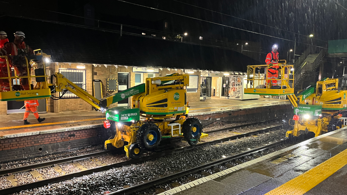 Network Rail completes first-of-its-kind zero emission engineering work ...