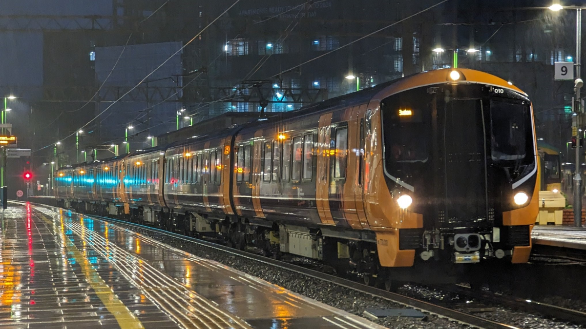 LNR Class 730 into passenger service Rail UK