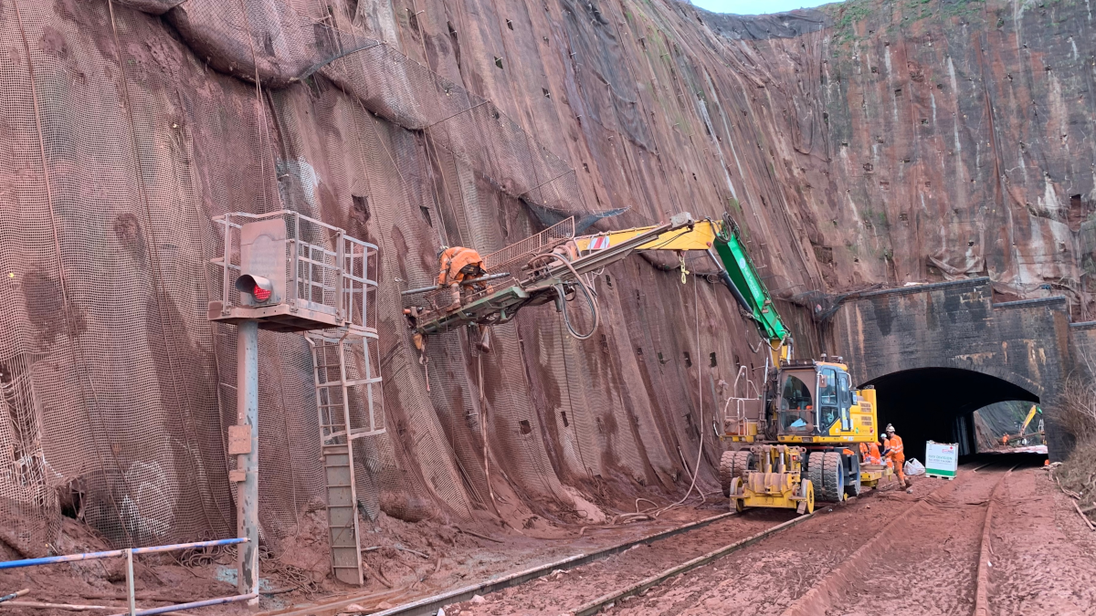 Network Rail completes festive engineering work for Wales and Western