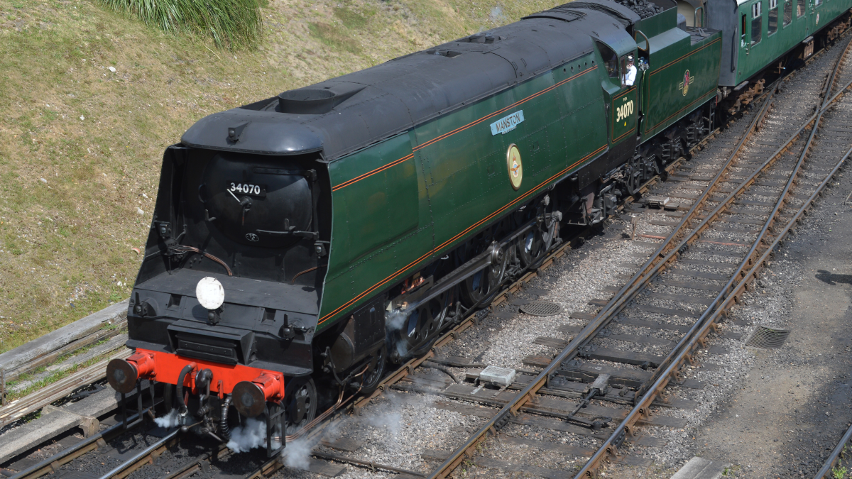 'Battle of Britain' locomotive to visit Cotswolds railway - Rail UK