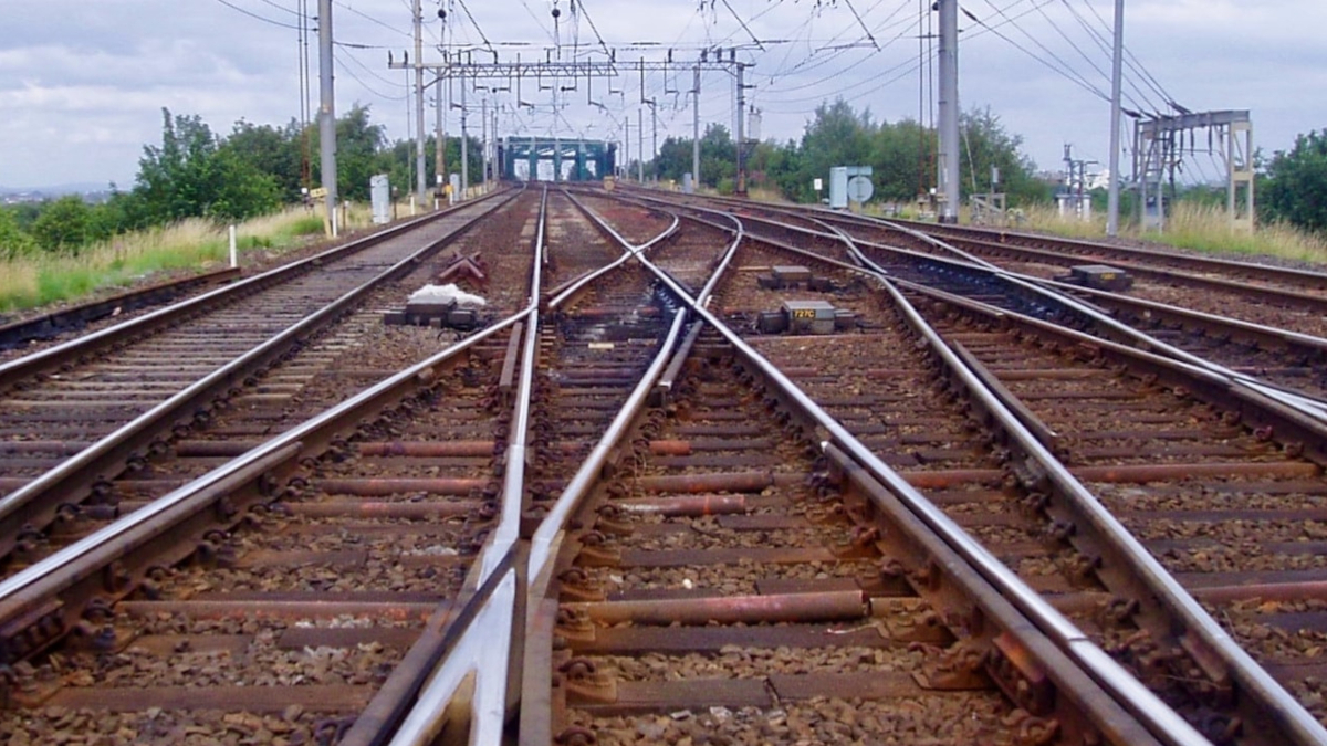 East Midlands upgrades to affect journeys in August - Rail UK