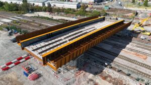 HS2 installs first section of new Saltley Viaduct
