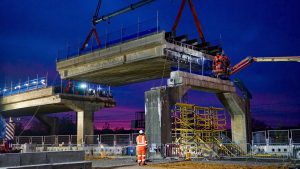 Three huge cranes remove flyover at Bletchley - Rail UK