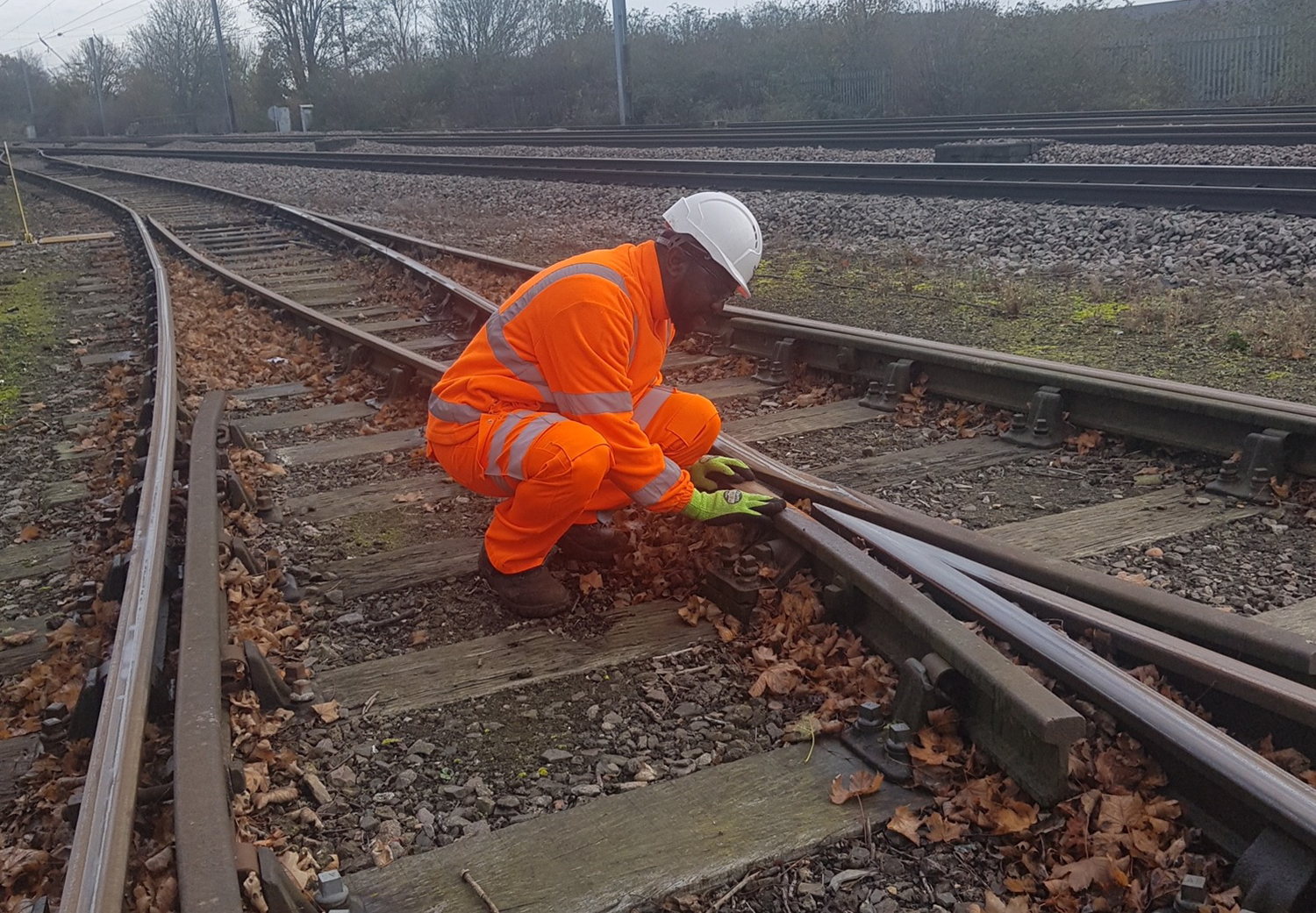 network-rail-apprentice-encourages-others-to-join-the-scheme-rail-uk